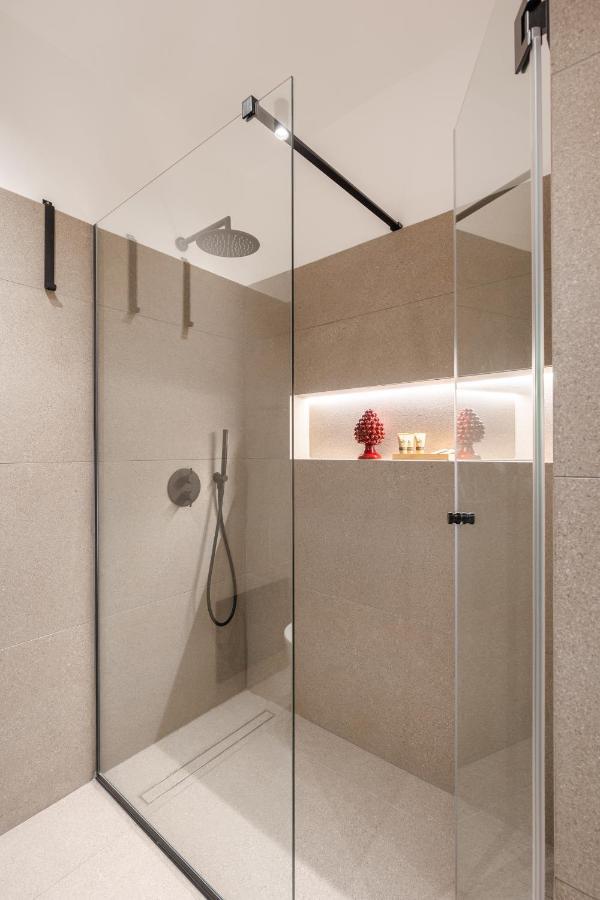 Vossia Luxury Rooms & Sicilian Living Palermo Esterno foto